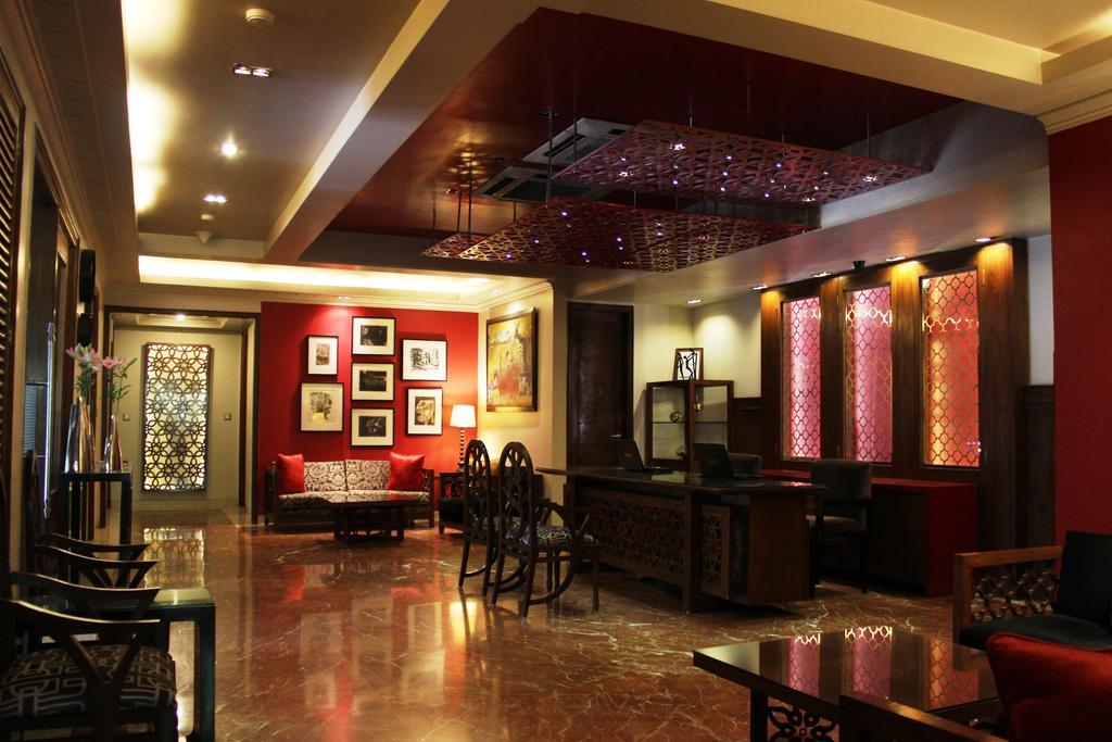​Justa Panchsheel Park Hotel New Delhi Exterior photo