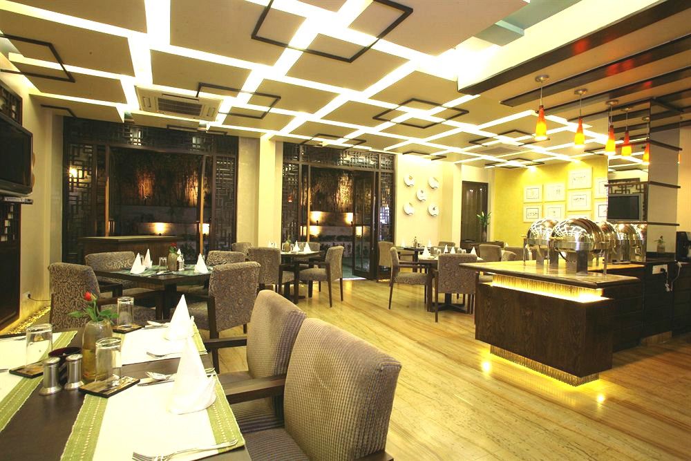 ​Justa Panchsheel Park Hotel New Delhi Exterior photo